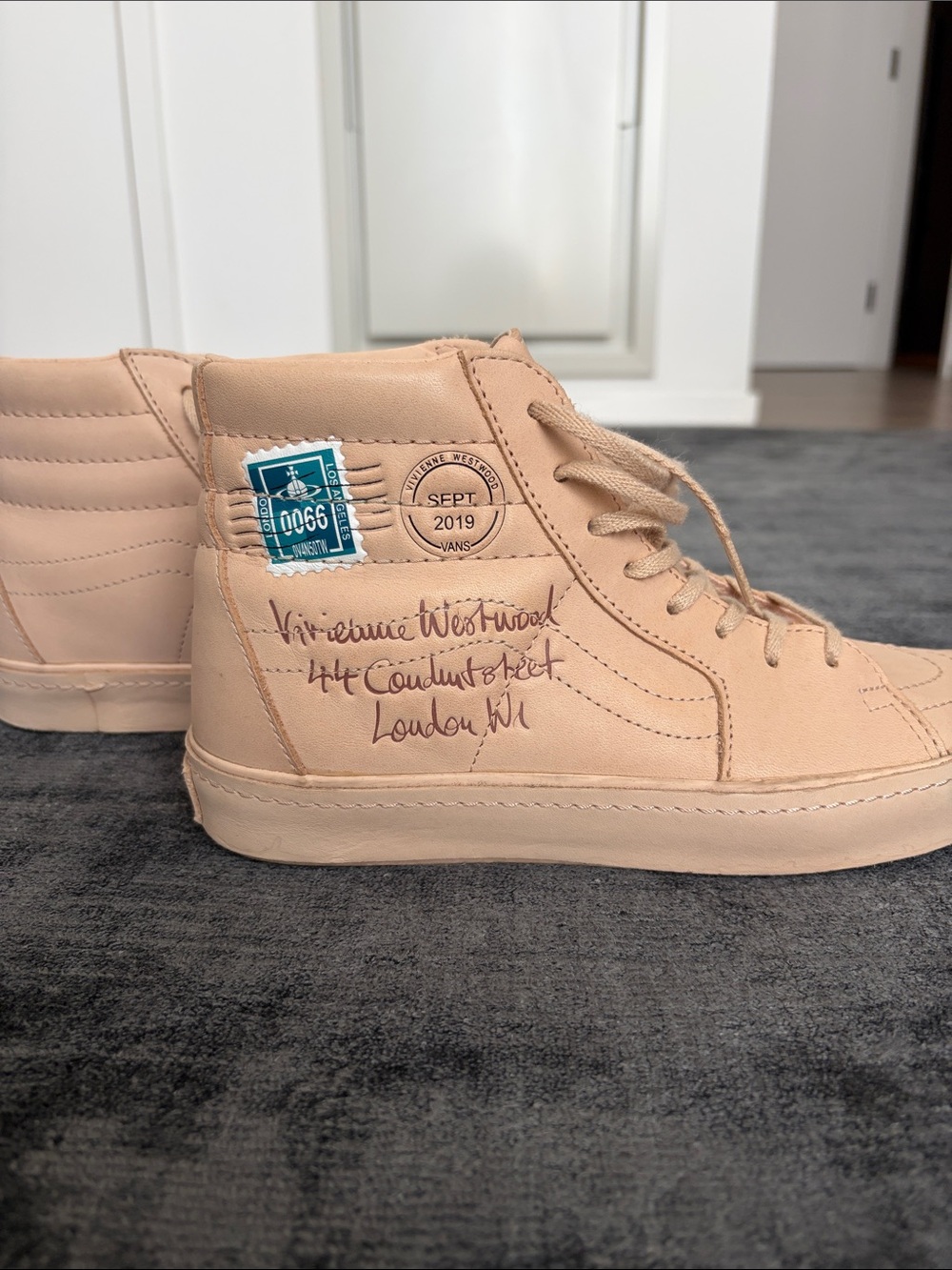 Vivienne Westwood x Vans High-Top Sneakers. Men’s 6.5, Women’s 8